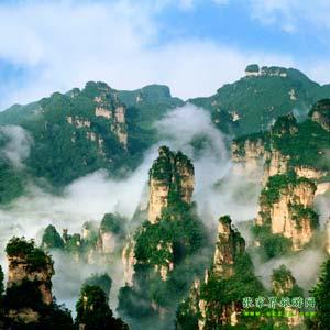 【長(zhǎng)沙往返線(xiàn)路1】張家界、鳳凰古城、天子山、黃龍洞三晚四日游