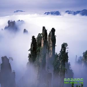 暑期夏令營湘西精華旅游線路：長沙、韶山、張家界、鳳凰純玩8日游